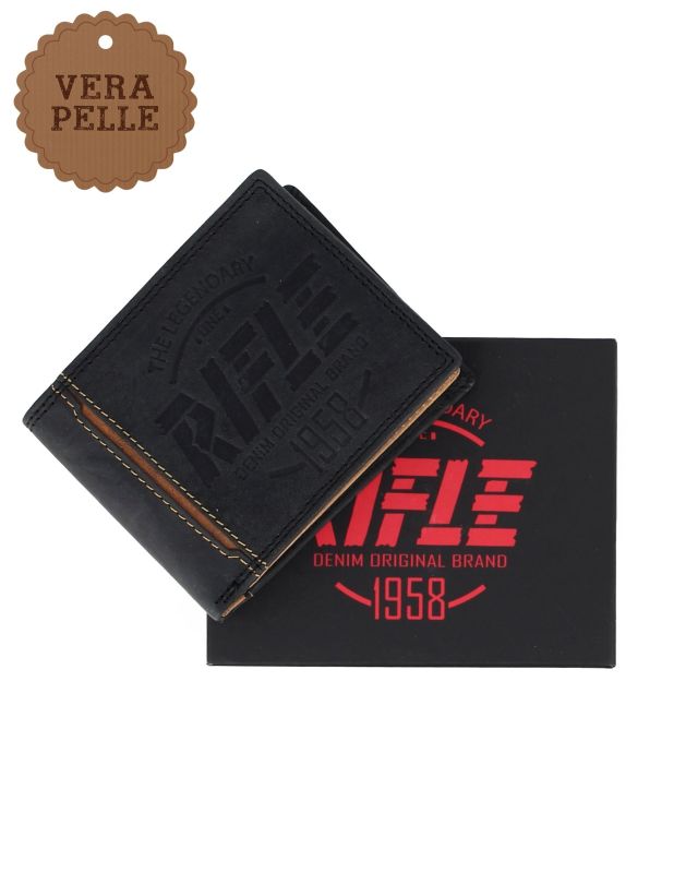 Prodotto: RIFLE - Portafoglio uomo nero con logo frontale e ribaltina in VERA PELLE