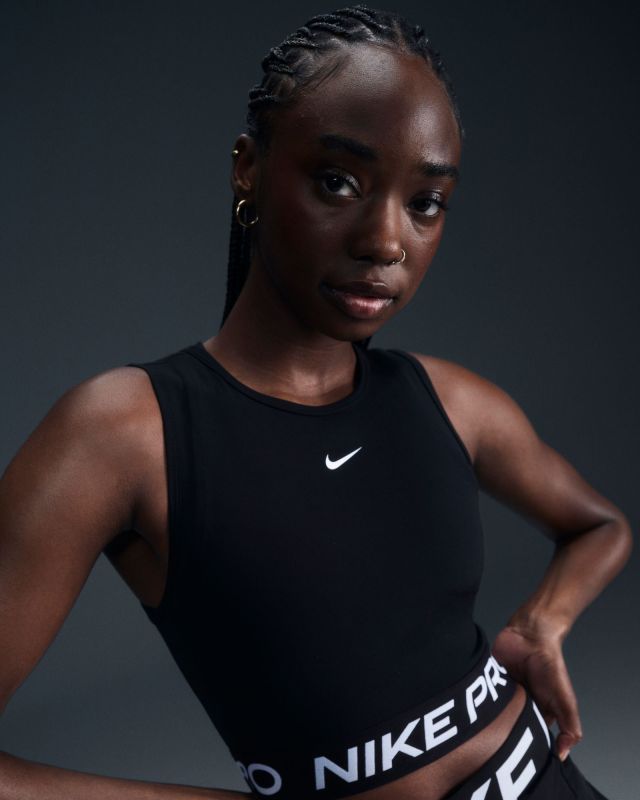 Prodotto: NIKE - TOP DONNA PRO NERO – FZ3615/010