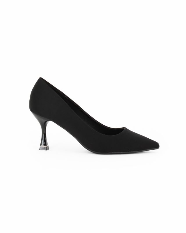 Prodotto: MISS GLOBO - Décolleté nera in tessuto con sottopiede in VERA PELLE e memory foam , tacco 7CM