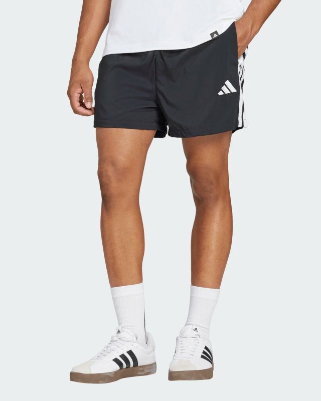 Prodotto: ADIDAS - PANTALONCINO UOMO NERO CON BANDE BIANCHE  CHELSEA 5 - IM7850
