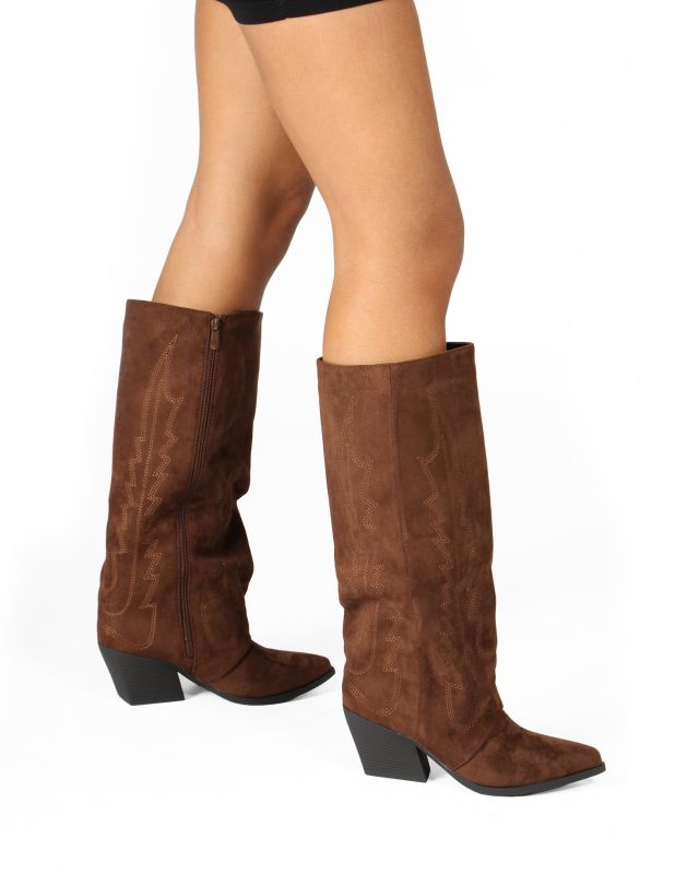 Prodotto: SOLEIL - Stivale texano marrone scamosciato con zip laterale e risvolto, tacco 7CM