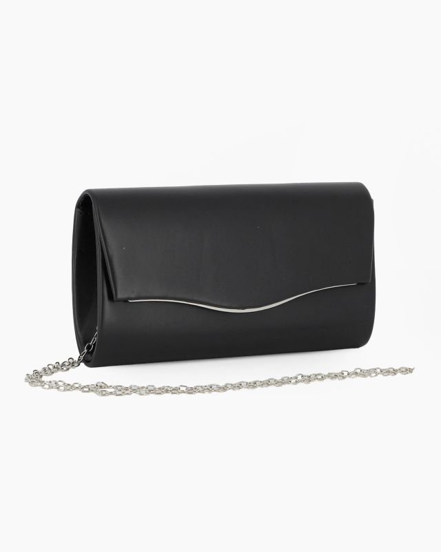 Prodotto: MISS GLOBO - Pochette nera con patta dettaglio argemto