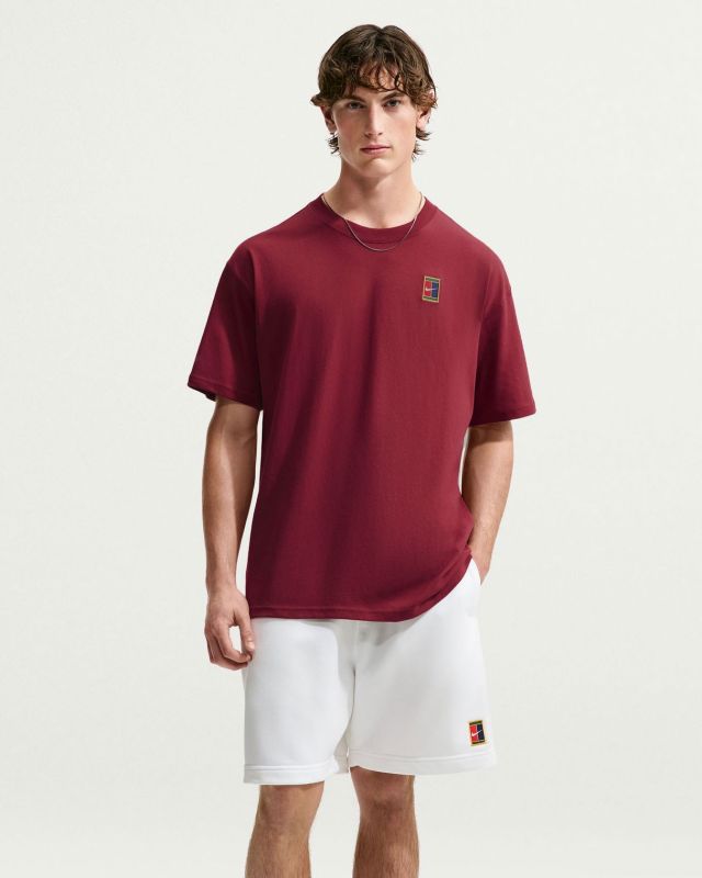 Prodotto: NIKE – T-SHIRT NIKECOURT MAX90 BORDEAUX DA UOMO –  HJ3362/677