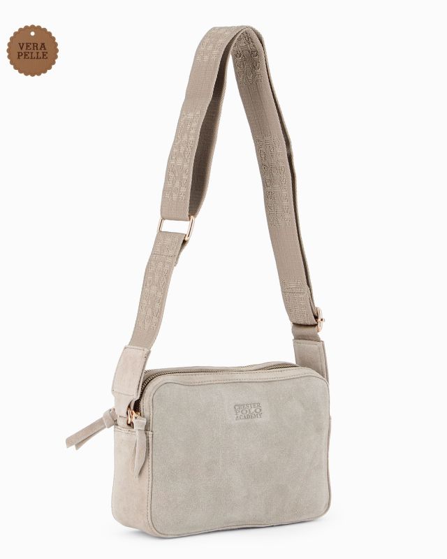 Prodotto: CHESTER POLO ACADEMY - Tracolla beige scamosciata in VERA PELLE con due scomparti principali