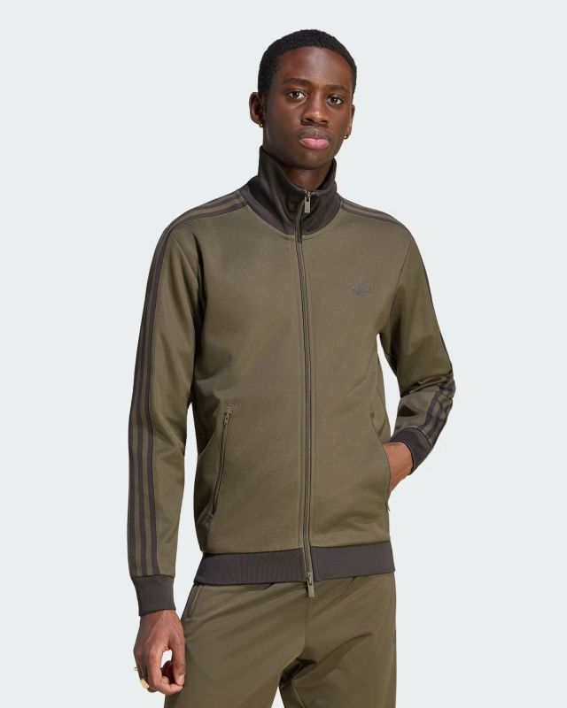 Prodotto: ADIDAS - FELPA TRACK TOP ICONICO NERA CON DETTAGLI NERI  DA UOMO , KT6043